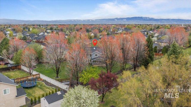 5363 N Red Hills Place, Meridian, ID 83646