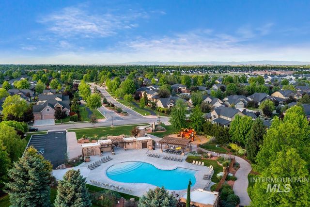 5363 N Red Hills Place, Meridian, ID 83646