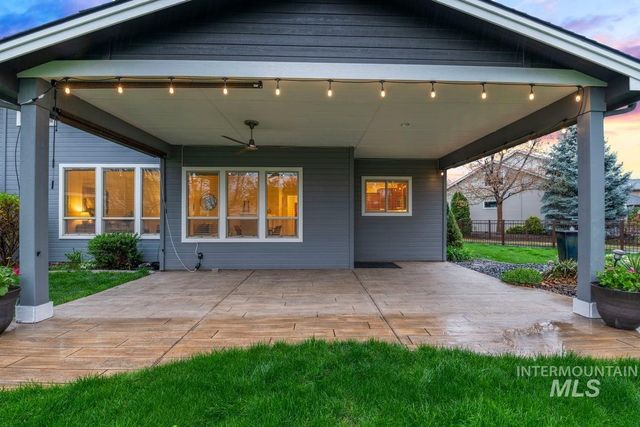 5363 N Red Hills Place, Meridian, ID 83646