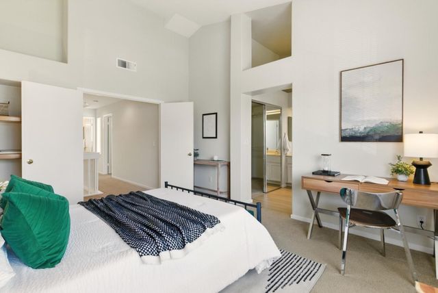 583 Shoal Circle, Redwood Shores, CA 94065