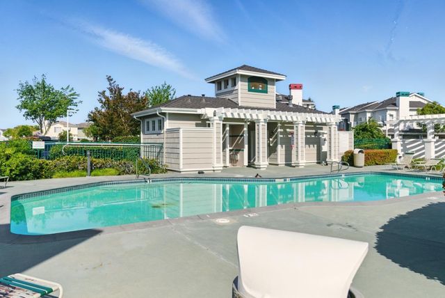 583 Shoal Circle, Redwood Shores, CA 94065
