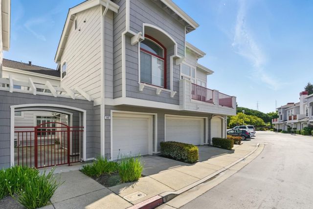 583 Shoal Circle, Redwood Shores, CA 94065