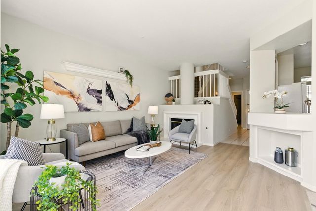 583 Shoal Circle, Redwood Shores, CA 94065
