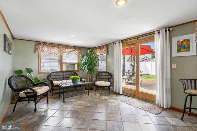 7 MISTY PINE RD, Levittown, PA 19056