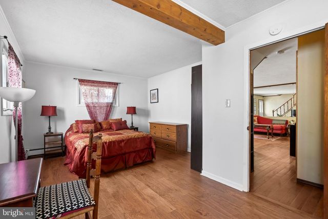 7 MISTY PINE RD, Levittown, PA 19056