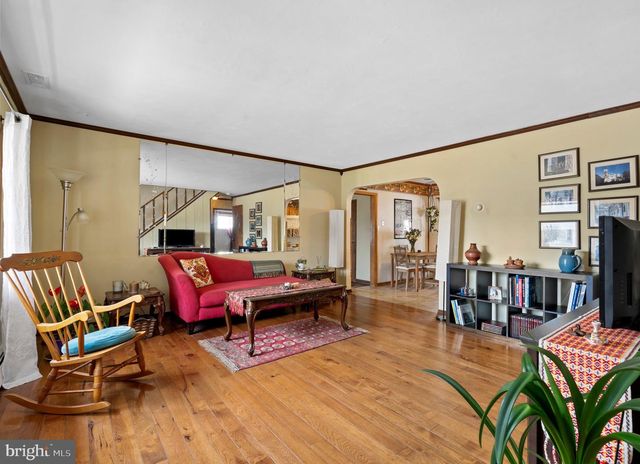 7 MISTY PINE RD, Levittown, PA 19056