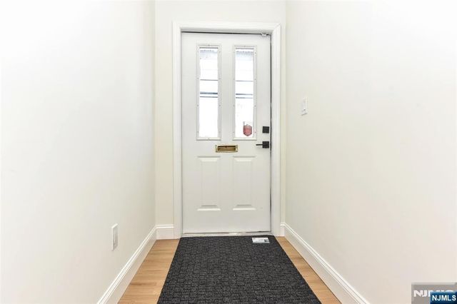 383 Lafayette Avenue 1st Floor, Hawthorne, NJ 07506