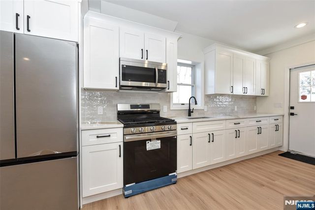 383 Lafayette Avenue 1st Floor, Hawthorne, NJ 07506