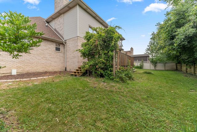 5441 Christopher Drive, Oak Forest, IL 60452