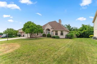 5441 Christopher Drive, Oak Forest, IL 60452