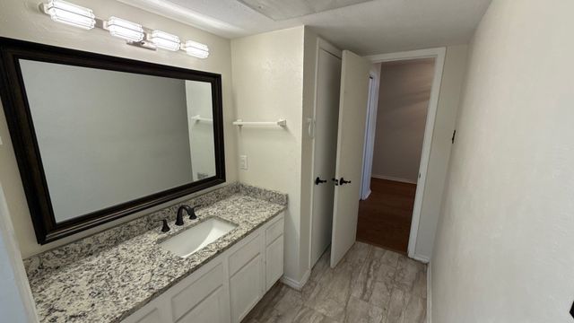 1682 Choteau Circle, Grapevine, TX 76051