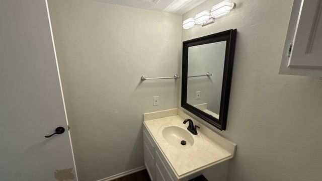 1682 Choteau Circle, Grapevine, TX 76051