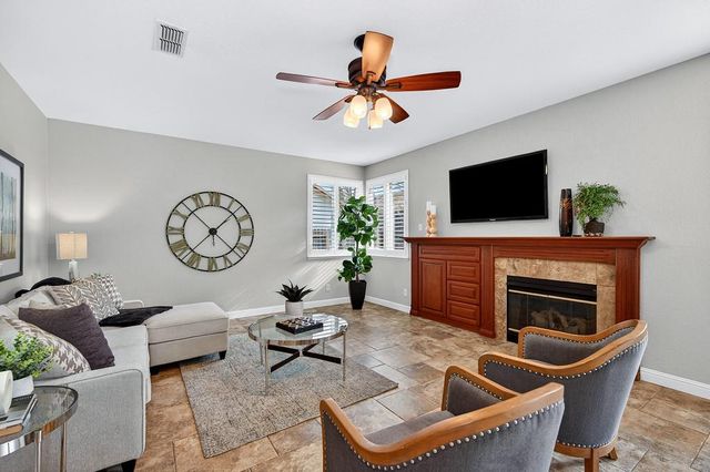 1617 Blackbird St, Roseville, CA 95747