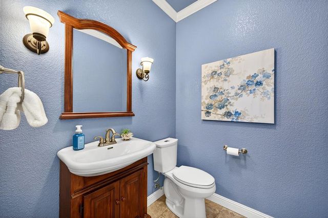 1617 Blackbird St, Roseville, CA 95747