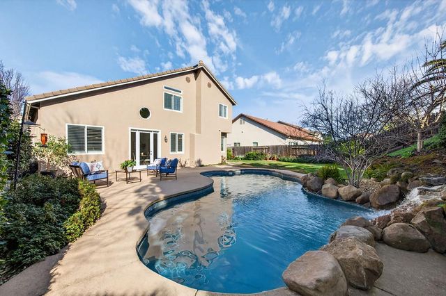 1617 Blackbird St, Roseville, CA 95747