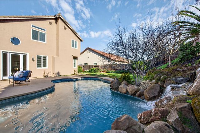 1617 Blackbird St, Roseville, CA 95747