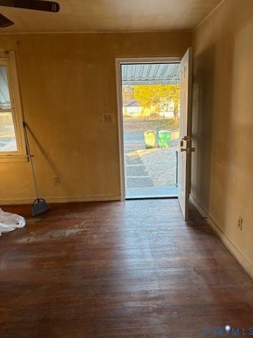 4602 Lindlaw Ave, Richmond, VA 23234