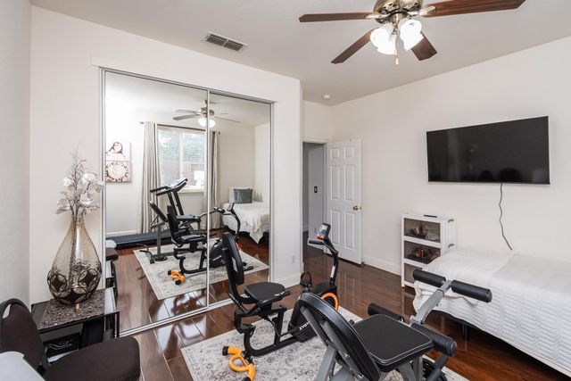 10380 Hite Cir, Elk Grove, CA 95757