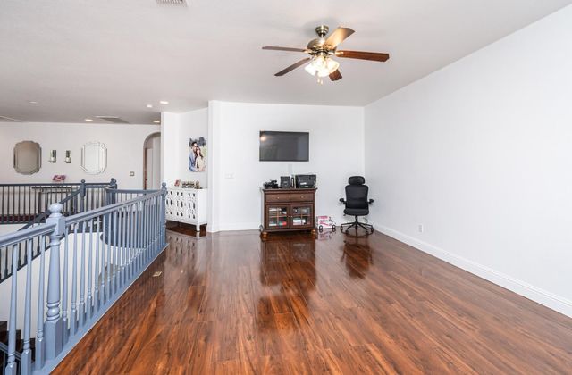 10380 Hite Cir, Elk Grove, CA 95757