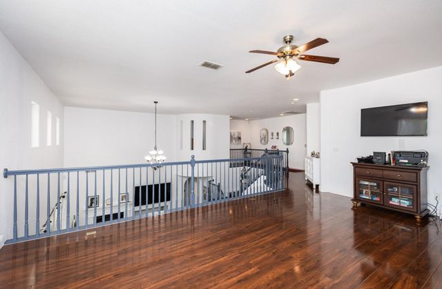 10380 Hite Cir, Elk Grove, CA 95757