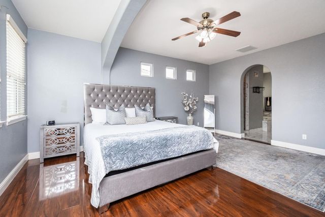 10380 Hite Cir, Elk Grove, CA 95757