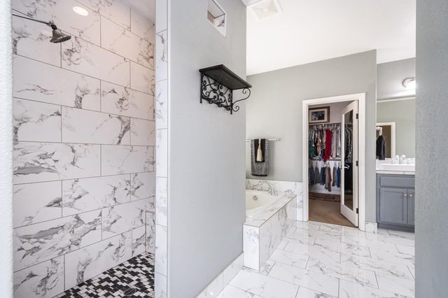 10380 Hite Cir, Elk Grove, CA 95757