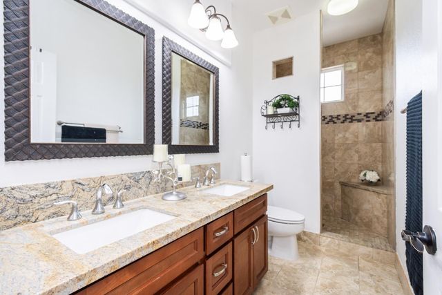 10380 Hite Cir, Elk Grove, CA 95757