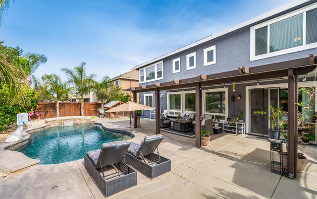 10380 Hite Cir, Elk Grove, CA 95757