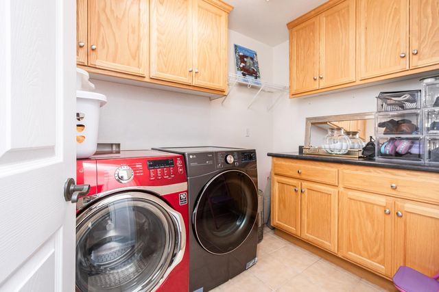 10380 Hite Cir, Elk Grove, CA 95757