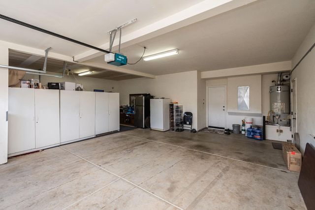 10380 Hite Cir, Elk Grove, CA 95757