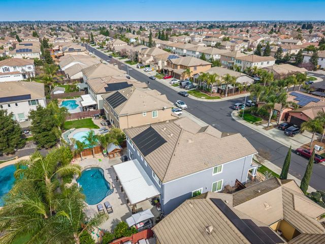 10380 Hite Cir, Elk Grove, CA 95757