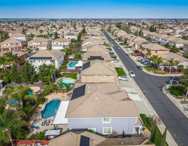 10380 Hite Cir, Elk Grove, CA 95757
