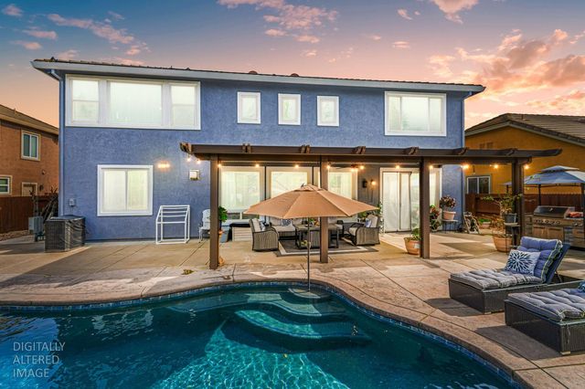 10380 Hite Cir, Elk Grove, CA 95757