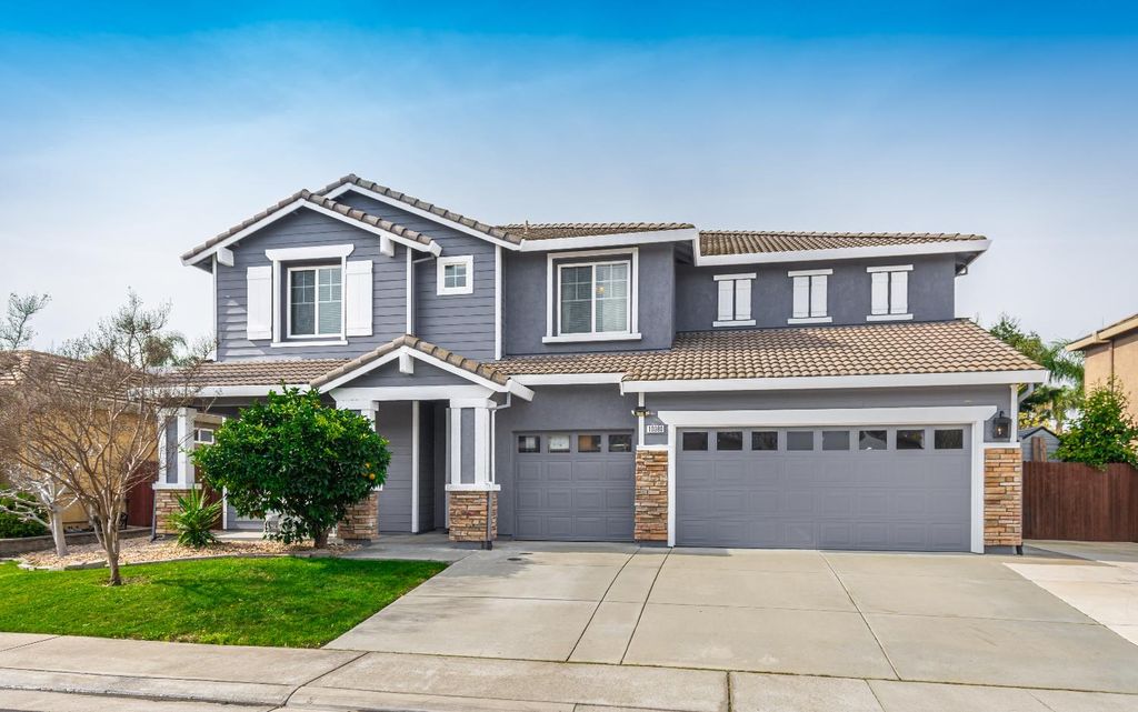 10380 Hite Cir, Elk Grove, CA 95757