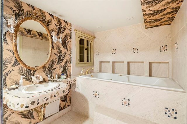 2378 Glenwood Drive NE, Atlanta, GA 30305