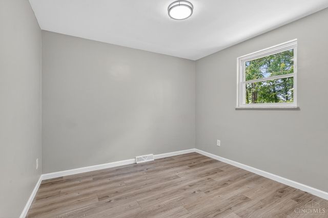 4021 Barrick Low Lane, Williamsburg Twp, OH 45103