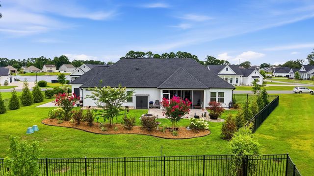 1016 Montage Commons Dr., Surfside Beach, SC 29575