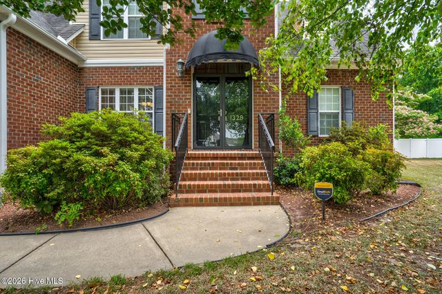 1328 Genoa Court, Greenville, NC 27858