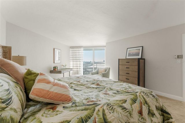 888 BLVD OF THE ARTS 1205, Sarasota, FL 34236