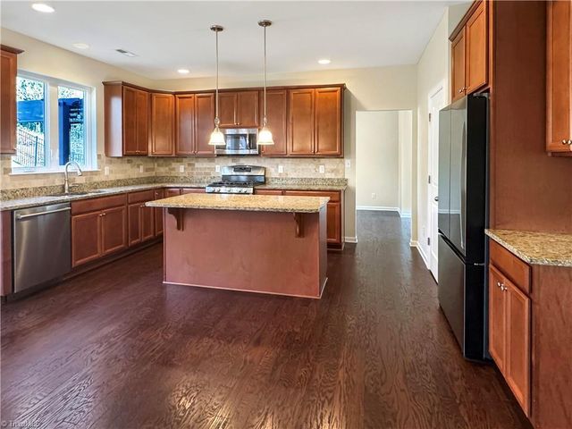 4423 Saddlewood Club Drive, High Point, NC 27265