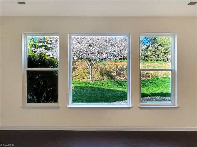 4423 Saddlewood Club Drive, High Point, NC 27265