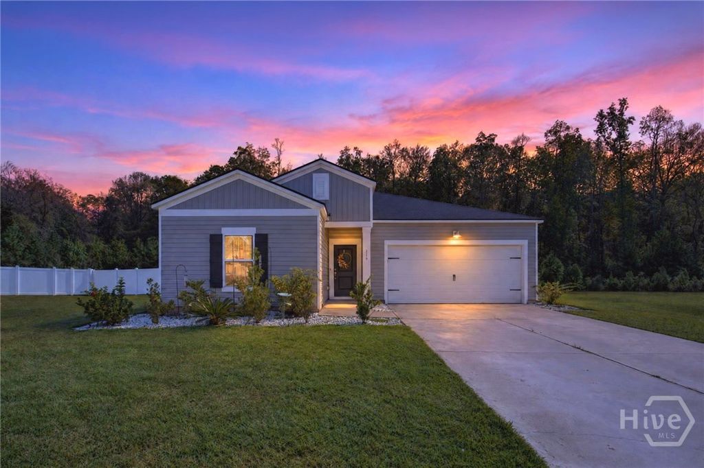 Image 1 of property listing at 319 Lillian Street, Rincon, GA 31326