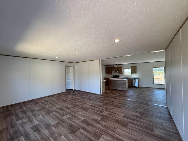 1507 Patty Rd, Cades, SC 29518