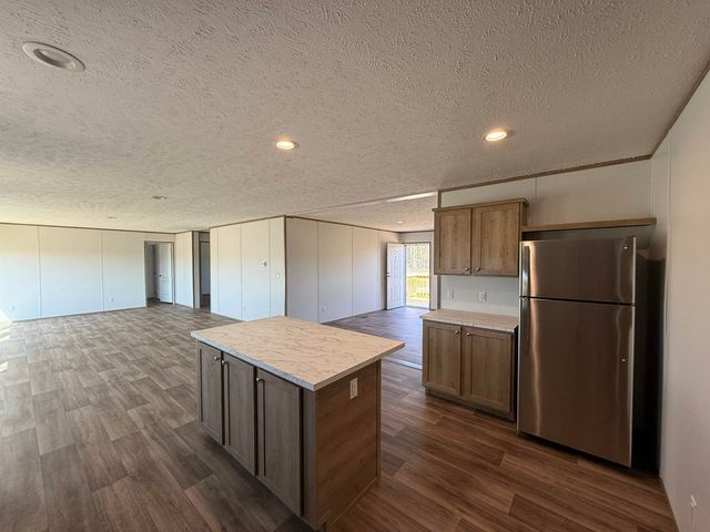 1507 Patty Rd, Cades, SC 29518