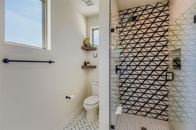 1604 Greenwood Ave A, Austin, TX 78721