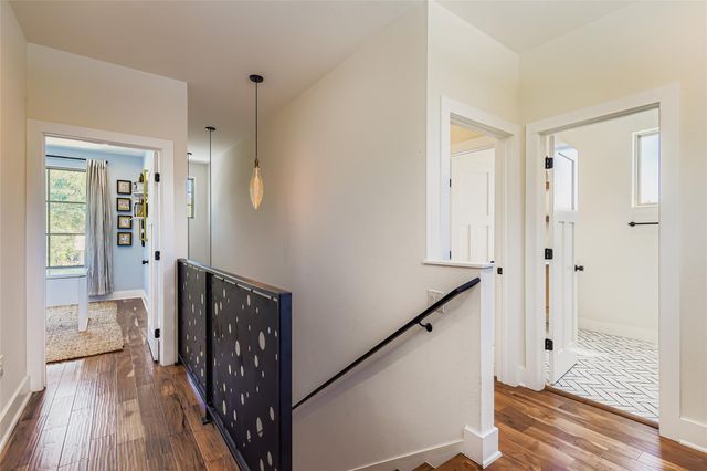 1604 Greenwood Ave A, Austin, TX 78721