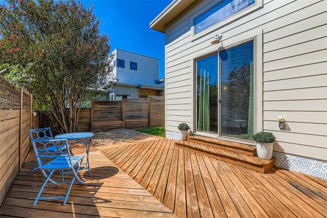 1604 Greenwood Ave A, Austin, TX 78721