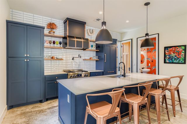 1604 Greenwood Ave A, Austin, TX 78721