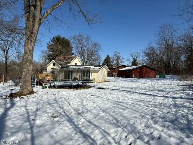 6784 Old Zoarville Road NE, Zoarville, OH 44656