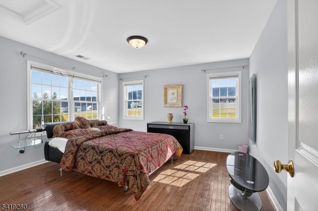 4 Coventry Rd, Hardyston Twp., NJ 07419